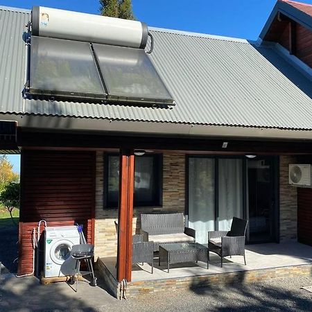 Agreable Chalet Au Milieu Des Sapins La Plaine des Cafres Kültér fotó